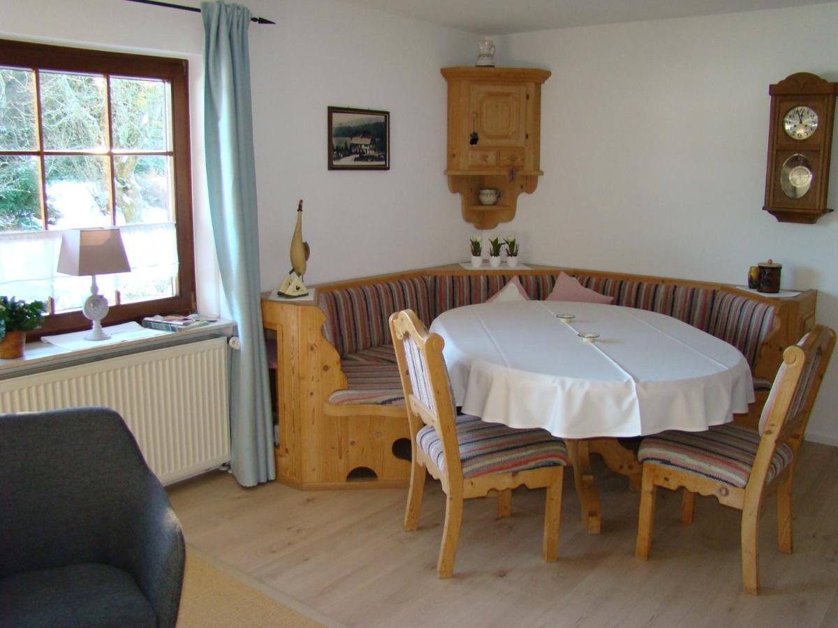 Schoenes Doppelzimmer Mit Separater Kueche Im Noerdlichen Nationalpark Schwarzwald Форбах Екстериор снимка